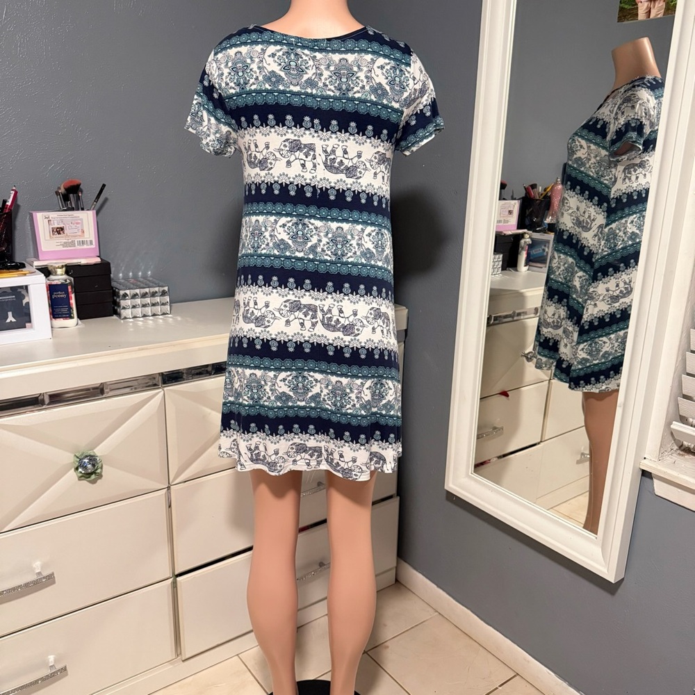 Bohemian Elephant Print Dress - Picture 9 of 12